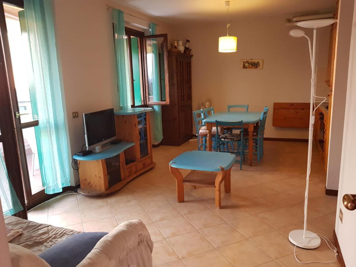 Mahatma Residence Lake View 라찌제 외부 사진
